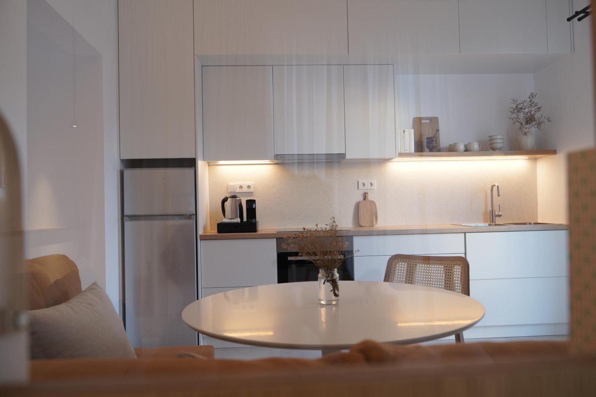 Enδόtera Chios Apartments Ruang foto